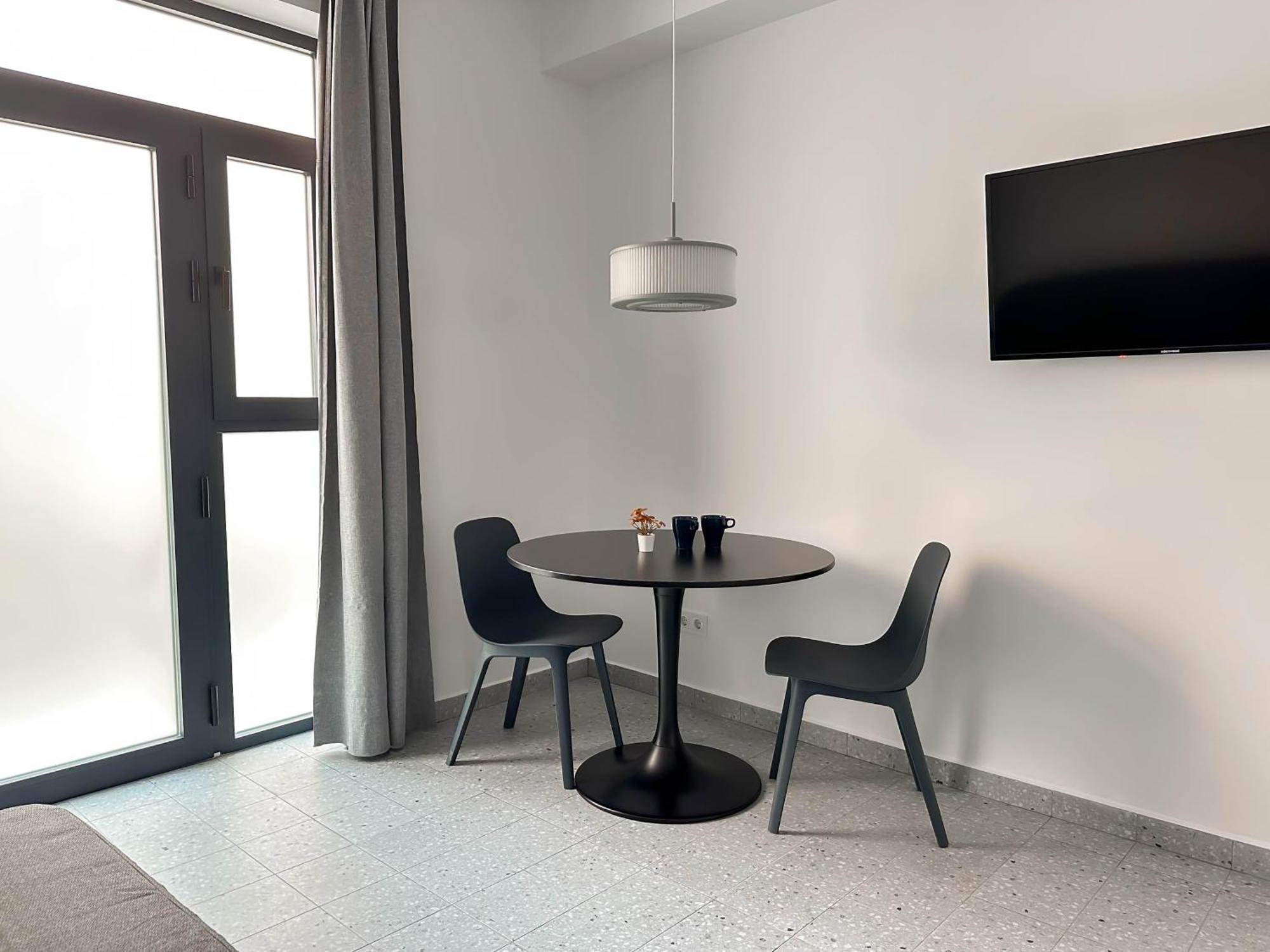 Apartamentos Navio Valencia Buitenkant foto
