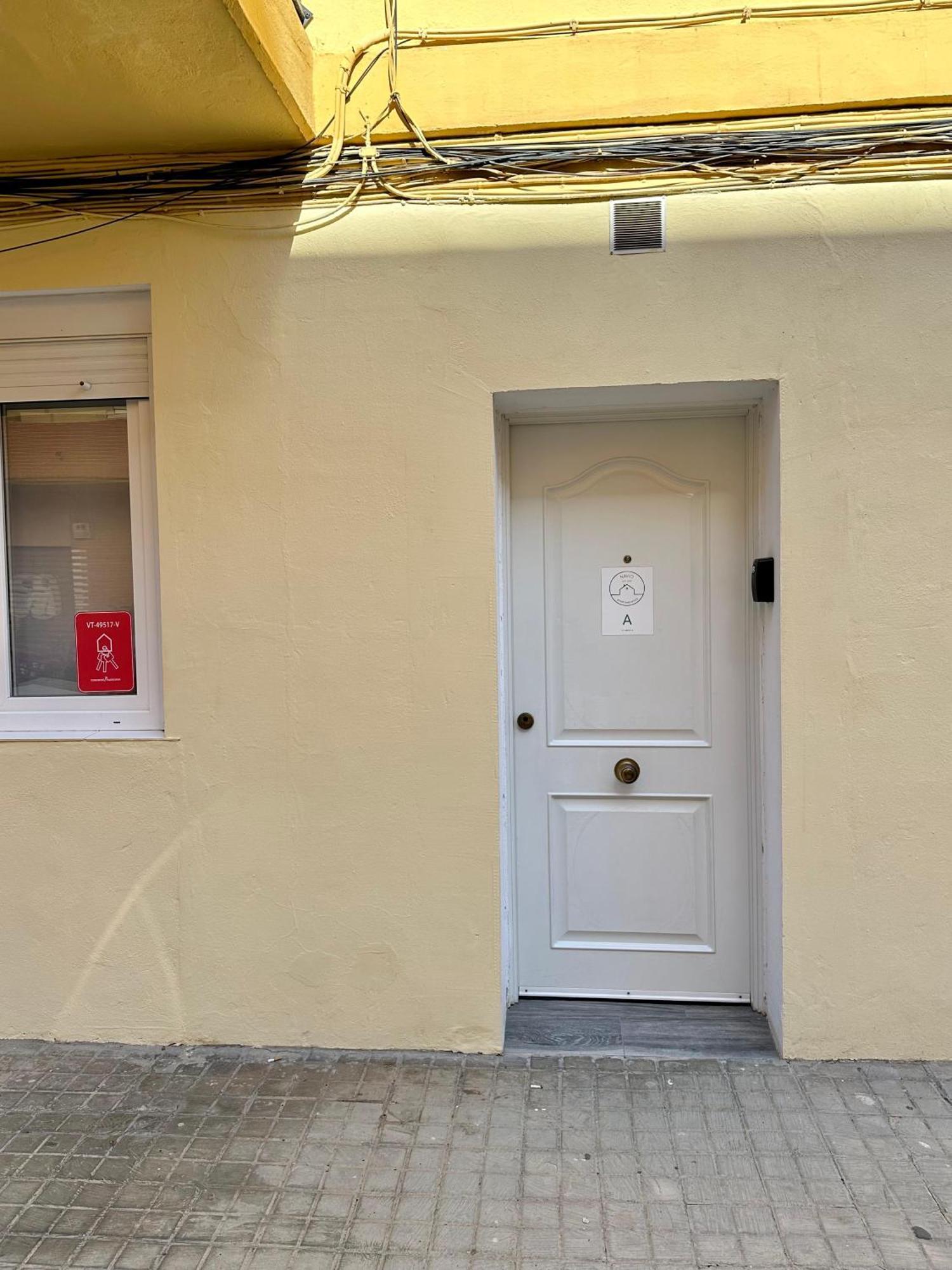 Apartamentos Navio Valencia Buitenkant foto